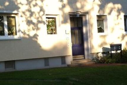 Bei VIVAWEST die Sonnenstrahlen auf dem eigenen Balkon genießen. zimmer