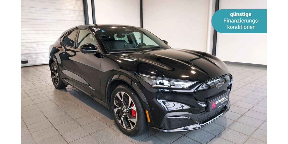 Ford Mustang Mach-E 62.434 km 31.990 &euro; Wuppertal 42287