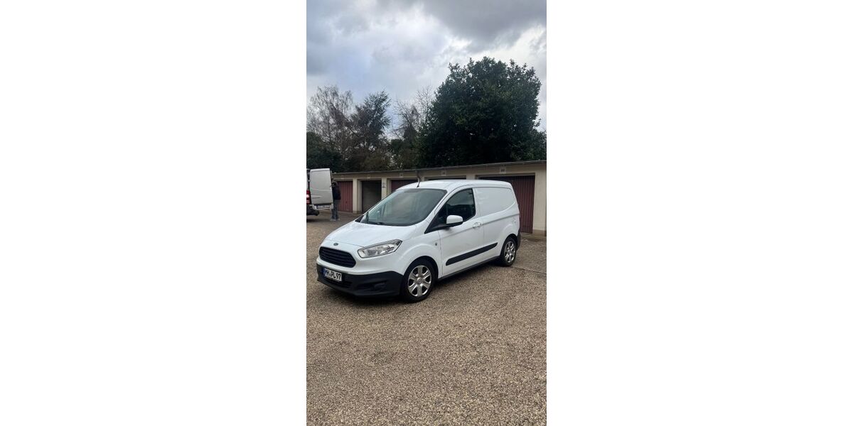 Ford Transit Courier 182.560 km 4.800 &euro; Mülheim an der Ruhr 45476