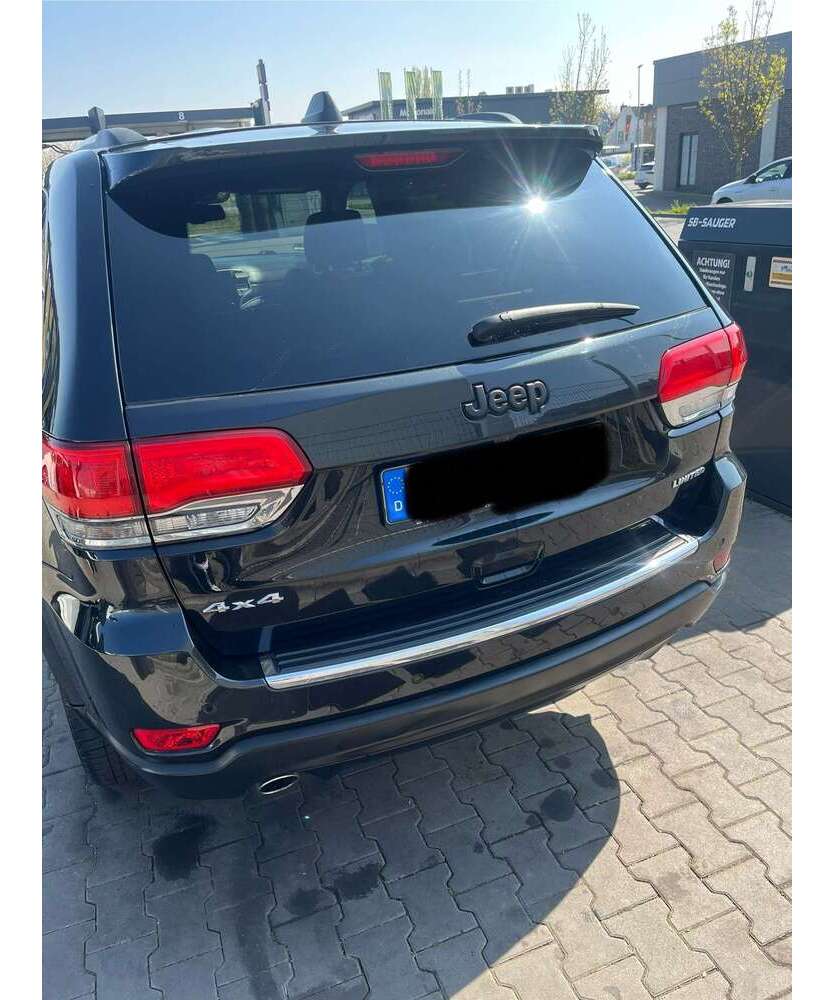 Grand Cherokee