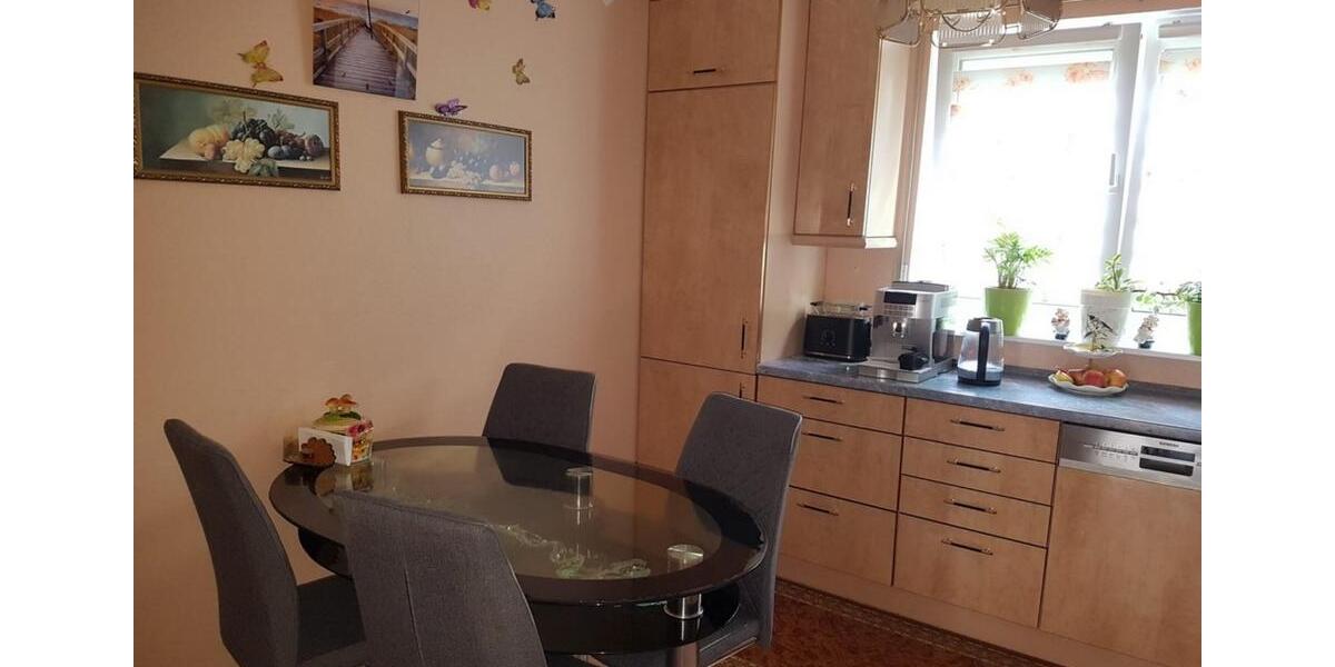Erdgeschoßwohnung Wuppertal Cronenberg - 4 Zimmer, 113 m&sup2;, 299.000&euro; | Angebot:24901095