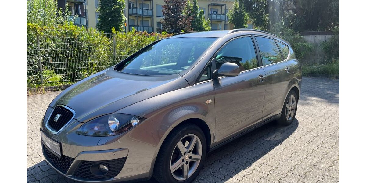 Seat Altea 152.000 km 5.390 &euro; Herne (NRW) 44628