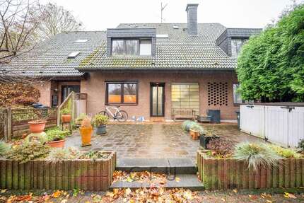 Haus zum Kaufen in Ratingen 1.090.000 € 337 m² 9 zimmer