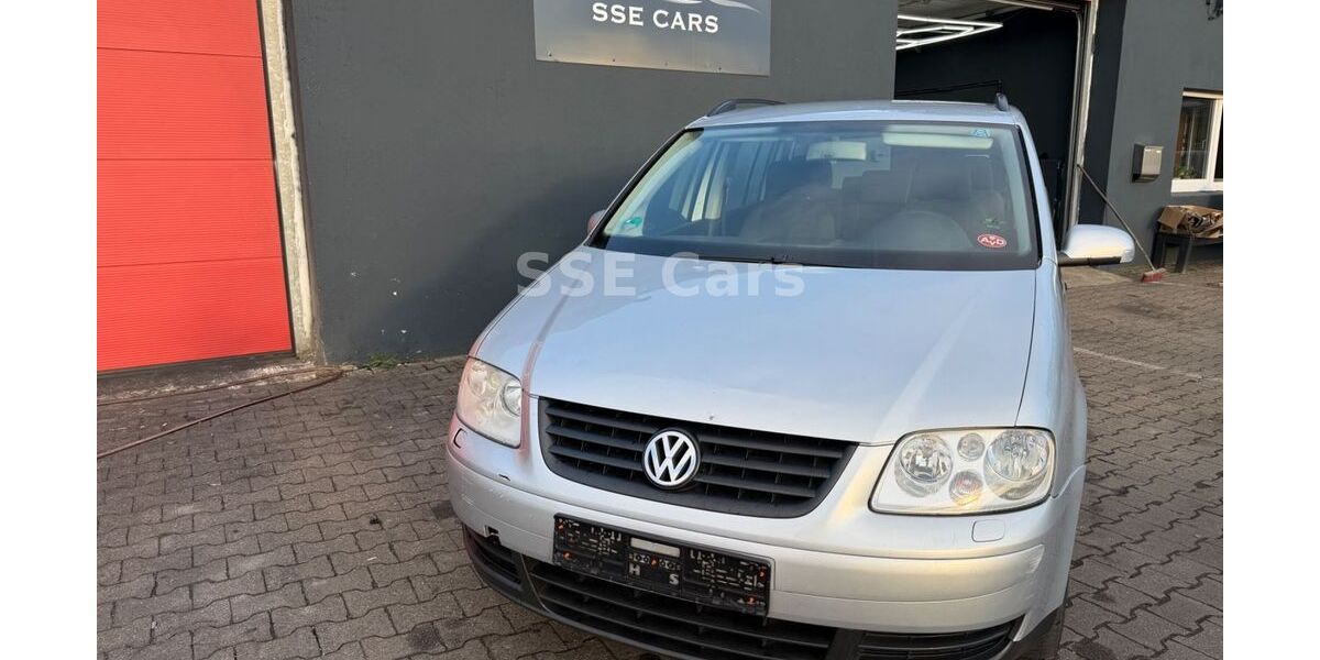 VW Touran 355.215 km 2.780 &euro; Bochum 44795