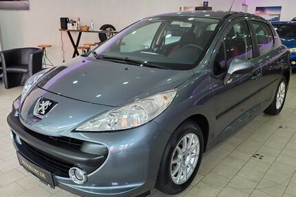 Peugeot 207 146.000 km 3.490 &euro; Recklinghausen 45661