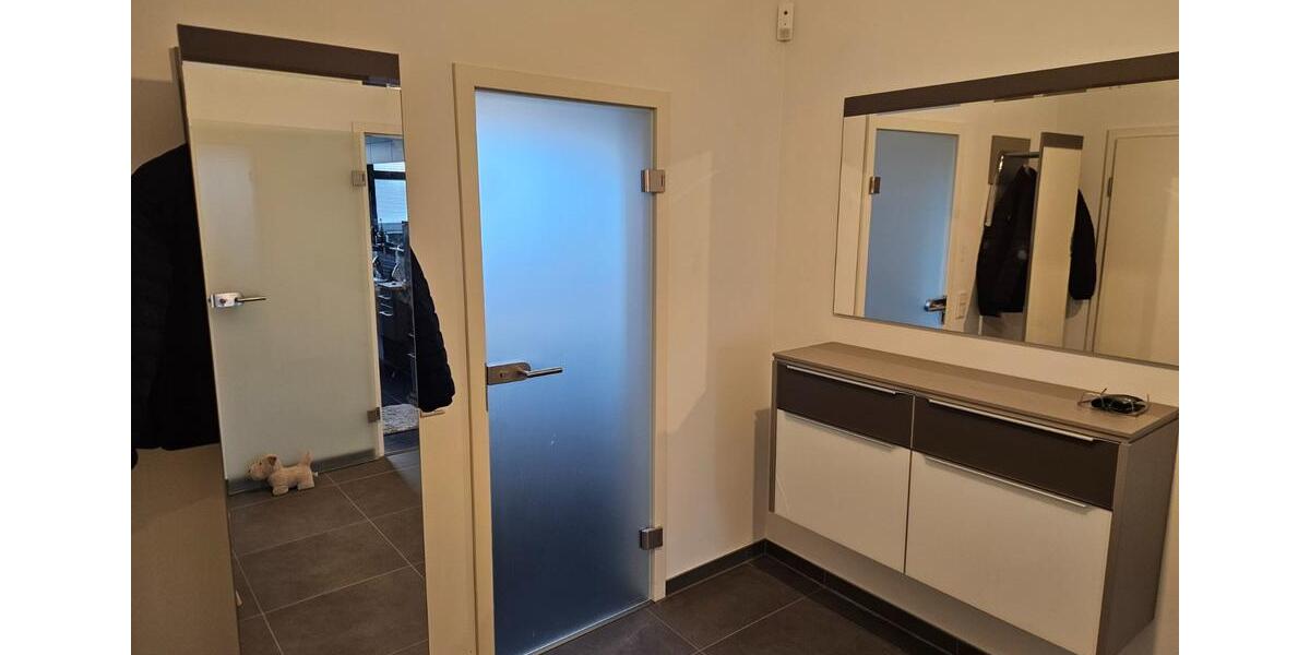 Etagenwohnung Oberhausen Biefang - 3 Zimmer, 93 m&sup2;, 330.000&euro; | Angebot:25753249