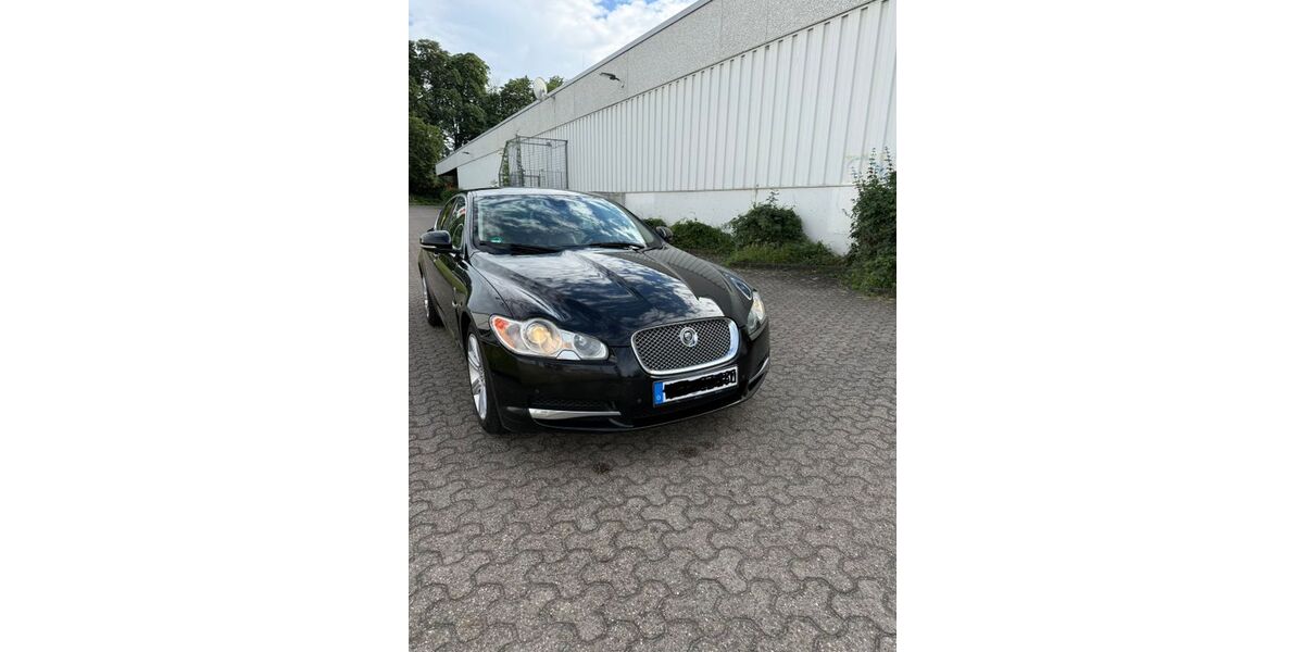 Jaguar XF 262.561 km 3.800 &euro; Dinslaken 46537