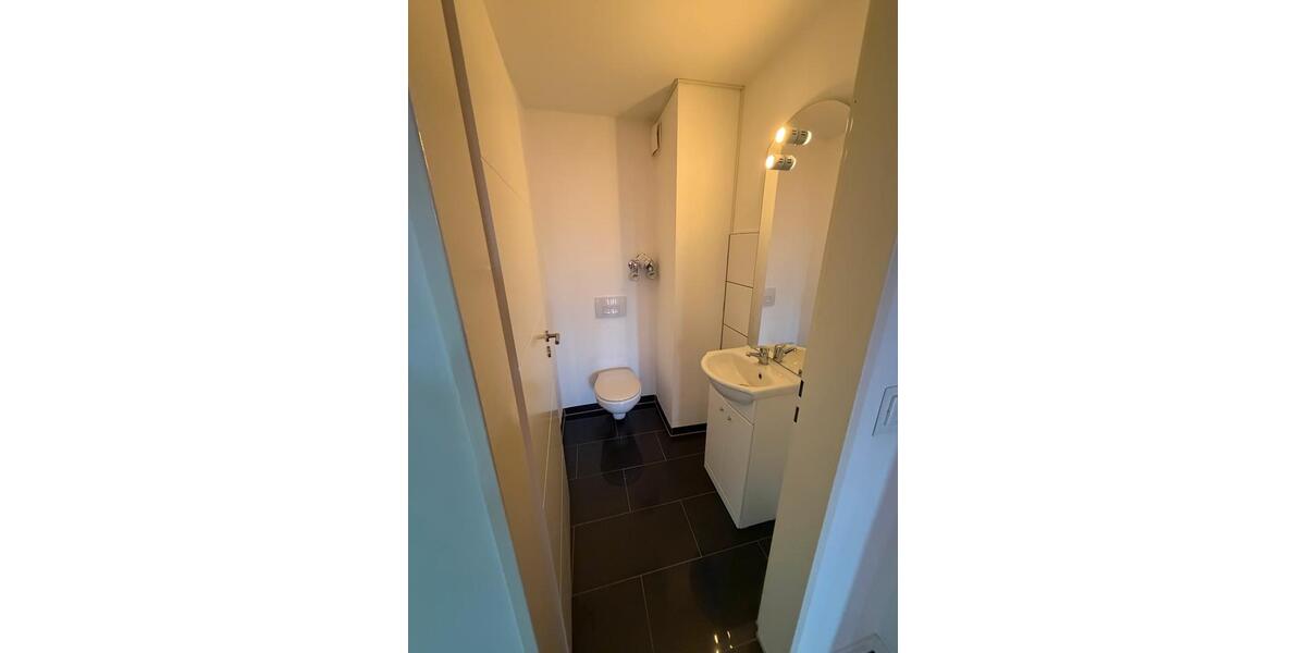 Etagenwohnung Duisburg Walsum - 3.5 Zimmer, 83 m&sup2;, 200.000&euro; | Angebot:26499494