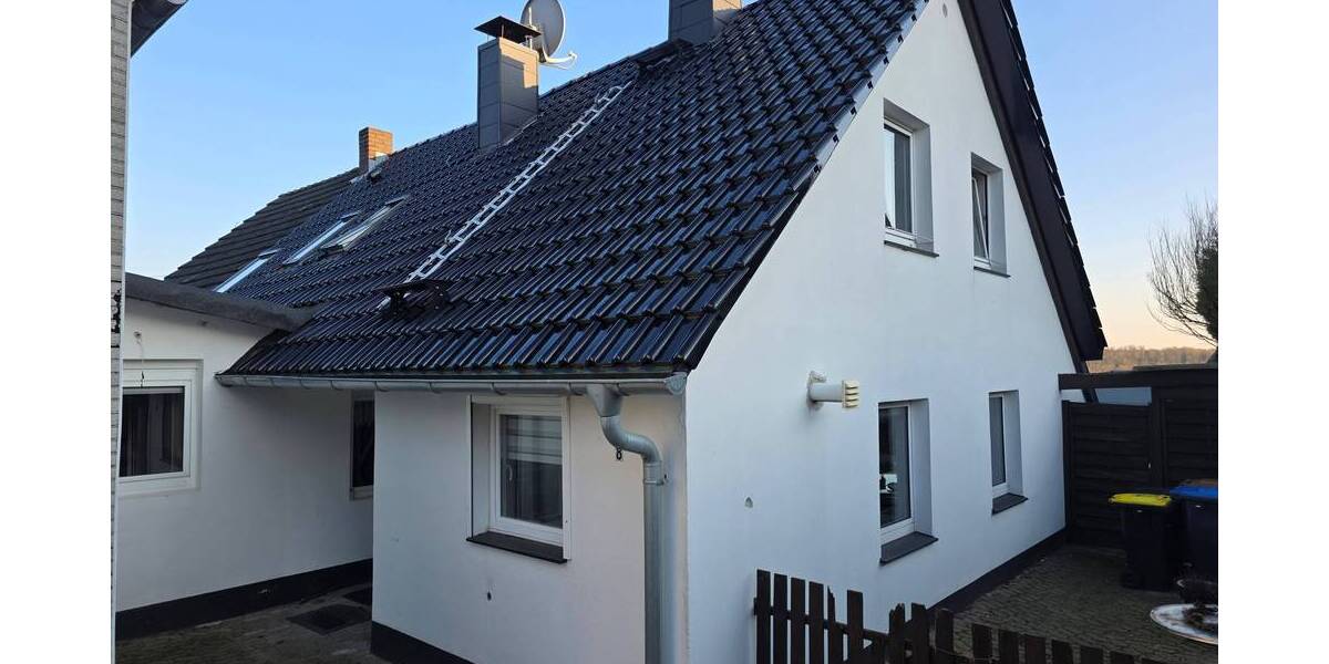 Doppelhaushälfte + Mehrfamilienhaus in 42549 Velbert 9 zimmer