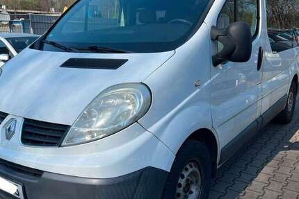 Renault Trafic 298.000 km 4.799 &euro; Essen 45356