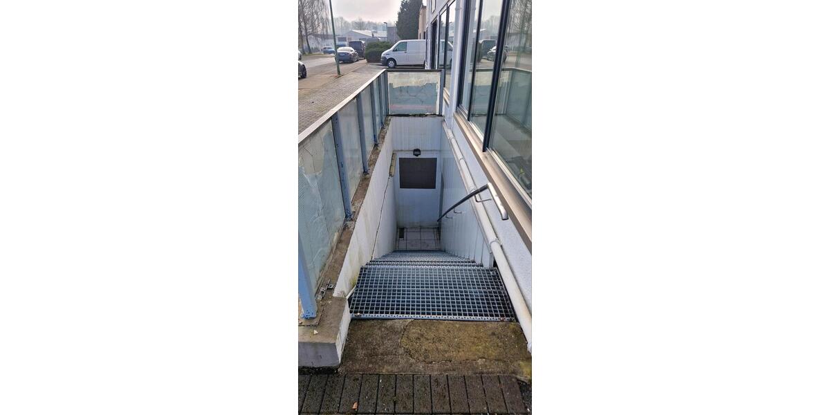 Essen Kray Leithe Gewerbegebiet Adlerstr. Ladenlokal 150m2 UG TOP zimmer