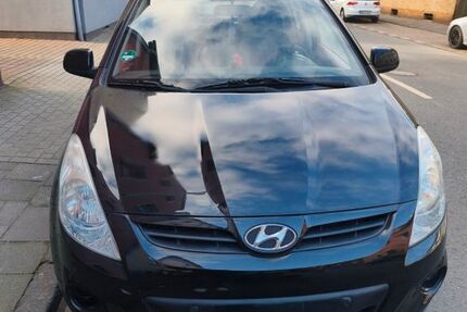Hyundai i20 130.428 km 3.900 &euro; Duisburg 47179