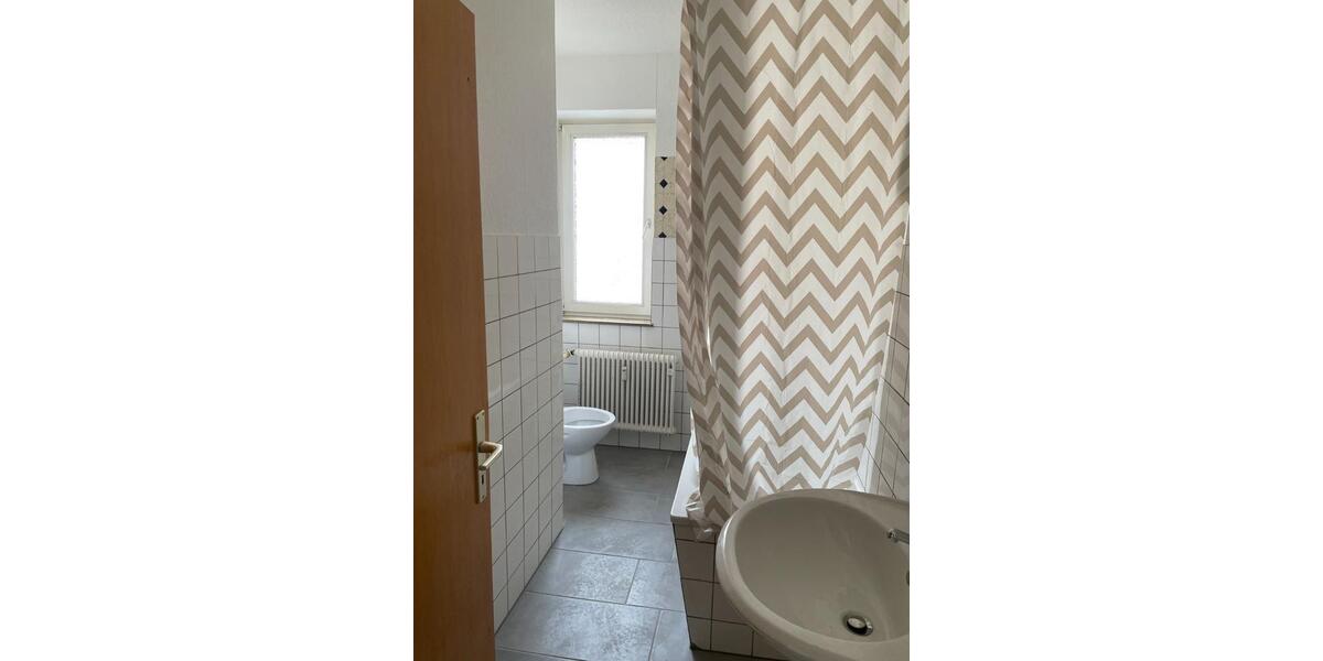 Etagenwohnung Gelsenkirchen Gelsenkirchen-Mitte - 1 Zimmer, 43 m&sup2;, 379&euro; | Angebot:25647905