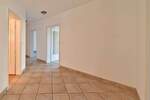 Stilvoll in Spitzenlage! Barrierefreie 4½ R.-Wohnung mit Aufzug, Balkon & 2 Garagen in Bredeney 4 zimmer