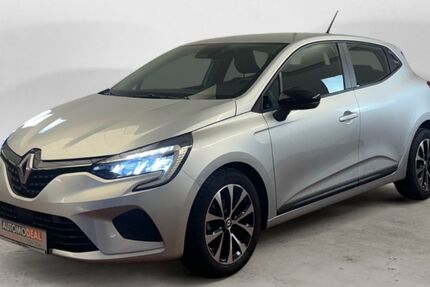 Renault Clio 18.283 km 15.349 &euro; Moers 47445