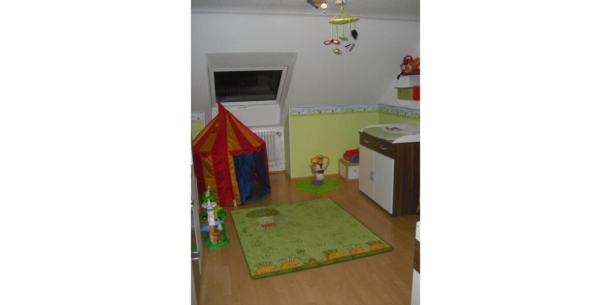 3,5 Zimmer DG Wohnung mit Garage zu verkaufen 3.5 zimmer