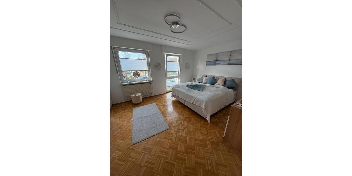 Reihenhaus Essen Stadtbezirk VI - 6 Zimmer, 130 m&sup2;, 385.000&euro; | Angebot:25921680