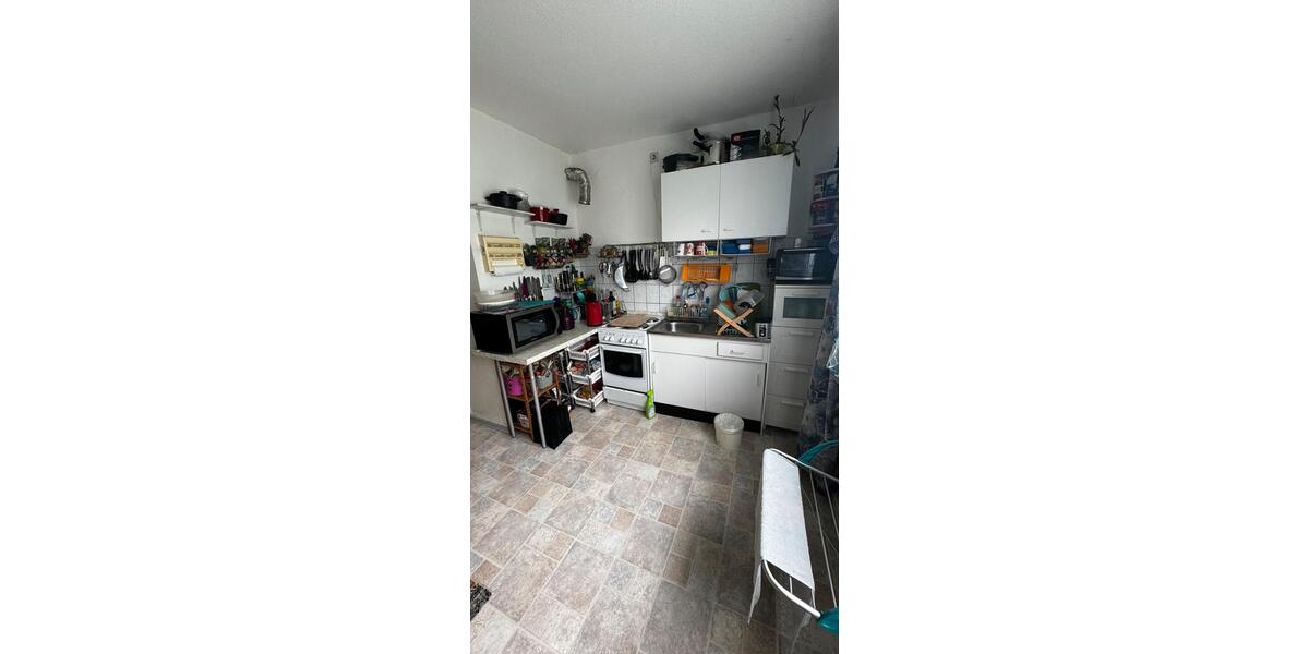 2 Eigentumswohnungen im Paket – je ca. 50 m² –sanierungsbedürftig 2.5 zimmer