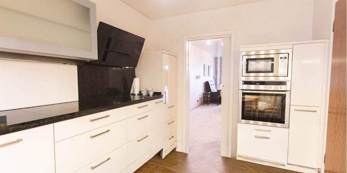 Zentral und dennoch ruhig gelegen #RMH mit Garage 4 zimmer