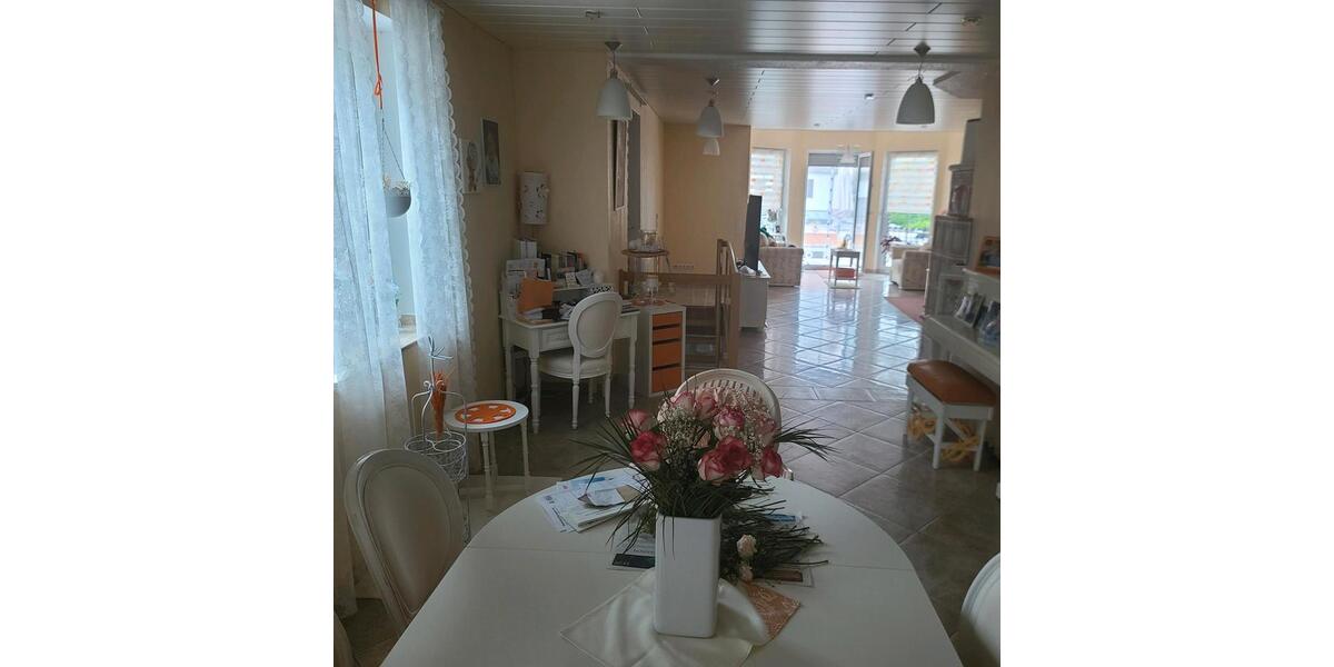 TRAUMHAUS !... 5 zimmer