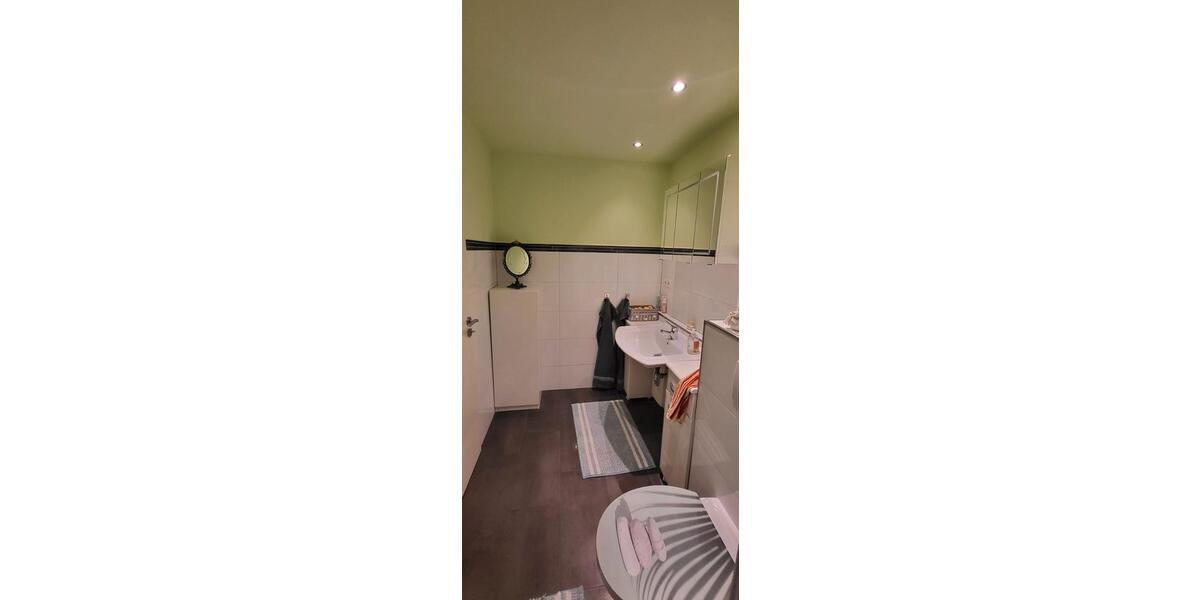 Etagenwohnung Velbert Langenberg - 3 Zimmer, 83 m&sup2;, 175.000&euro; | Angebot:26897157