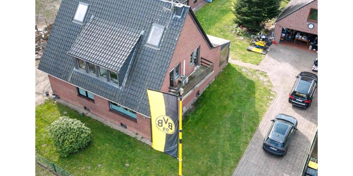 Mehrfamilienhaus, Wohnhaus Hünxe - 9 Zimmer, 180 m&sup2;, 790.000&euro; | Angebot:25810971