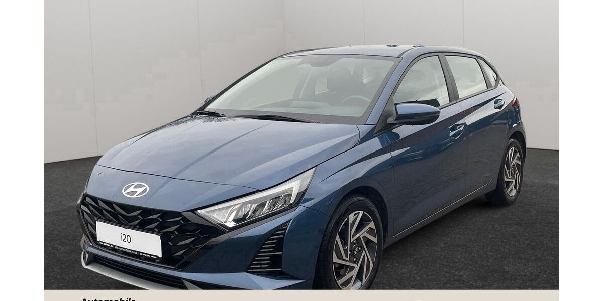 Hyundai i20 23.383 km 17.490 &euro; Herne 44653