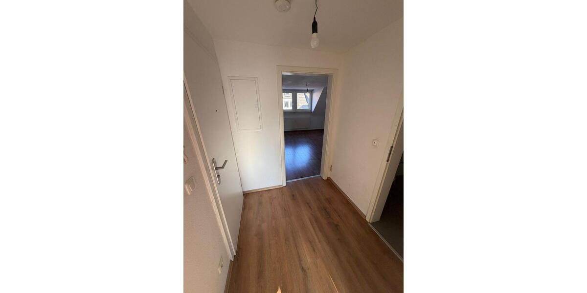 Dachgeschoßwohnung Essen Südviertel - 2 Zimmer, 48 m&sup2;, 555&euro; | Angebot:25710771