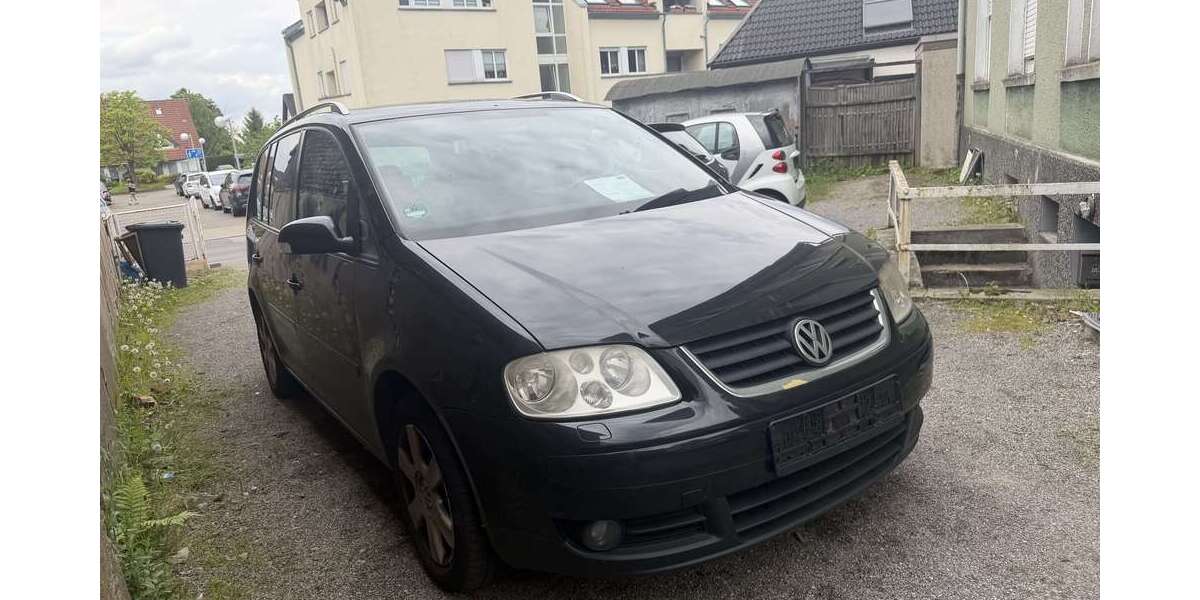 VW Touran 335.000 km 1.490 &euro; Witten 58454