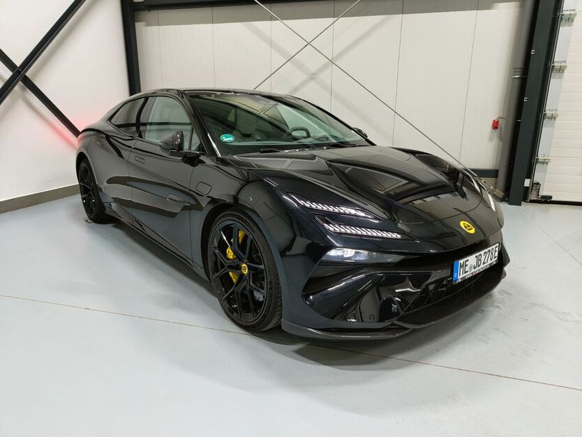 Lotus Emeya 4.000 km 139.889 € Haan 42781