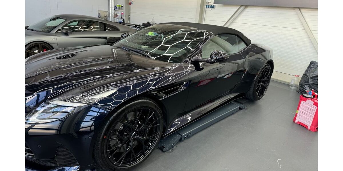 Aston Martin DB12 14.500 km 224.750 &euro; Recklinghausen 45659