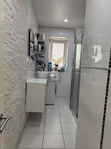 ERDGESCHOSS, SOFORT VERFÜGBAR & GARTENNUTZUNG - Erdgeschoßwohnung Oberhausen | Angebot:25832320