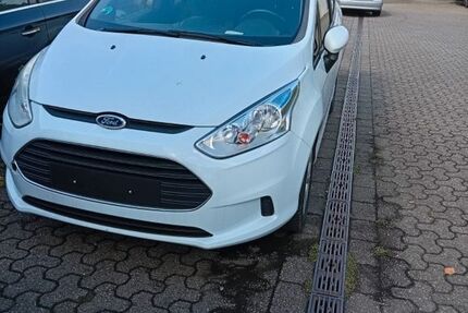 Ford B-Max 52.347 km 2.999 &euro; Essen 45277