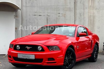 Ford Mustang 71.454 km 24.490 € Essen 45141