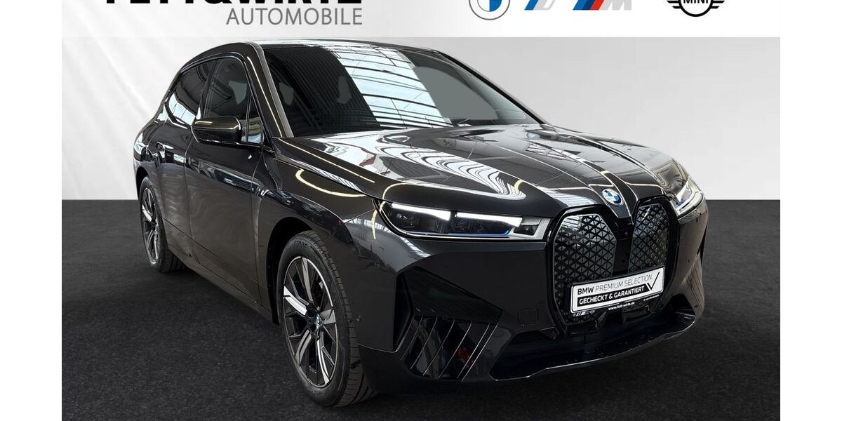 BMW iX 24.100 km 61.990 &euro; Moers 47441