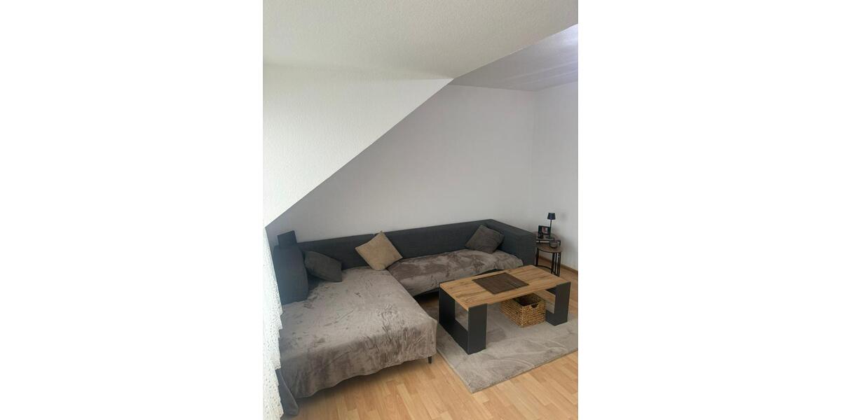 Dachgeschoßwohnung Duisburg Essenberg - 2 Zimmer, 55 m&sup2;, 500&euro; | Angebot:25479675