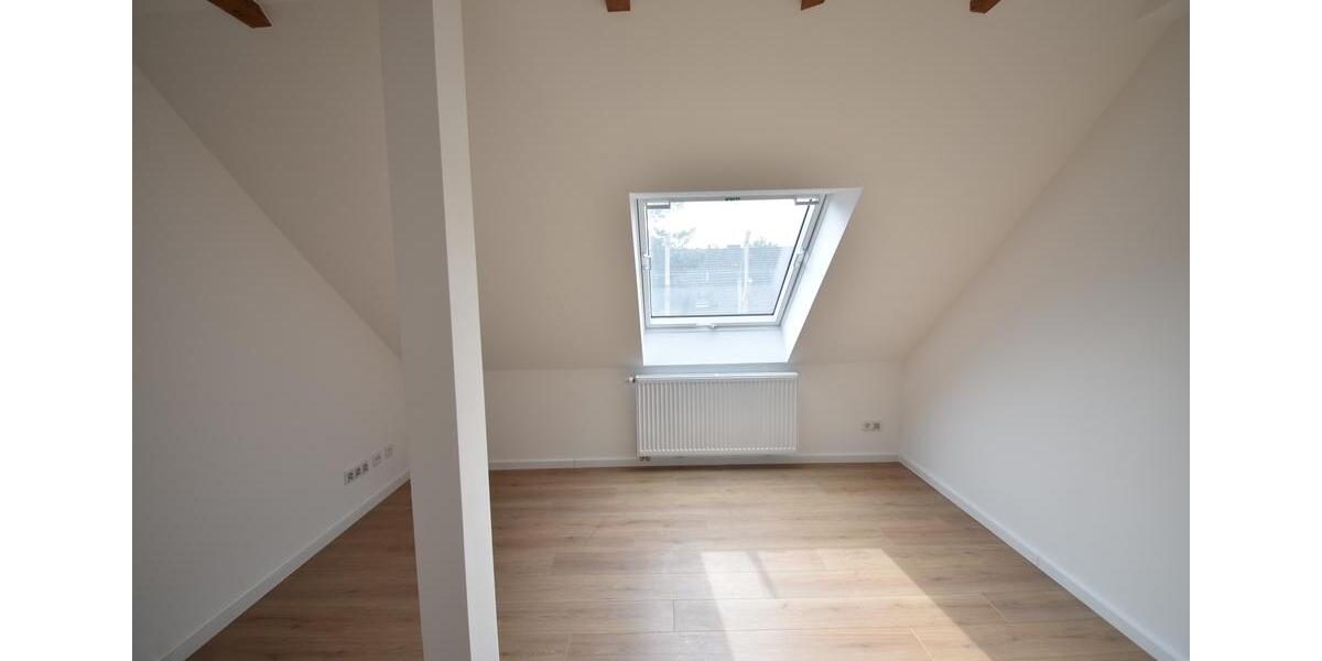Dachgeschoßwohnung Duisburg Walsum - 2 Zimmer, 54 m&sup2;, 450&euro; | Angebot:26334939