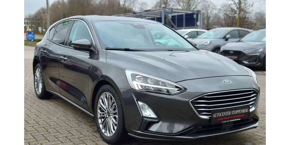 Ford Focus 24.000 km 12.990 &euro; Essen 45141