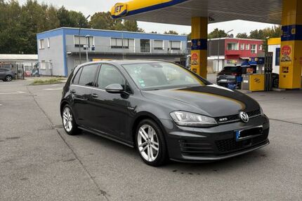VW Golf 150.000 km 13.999 &euro; Marl 45772