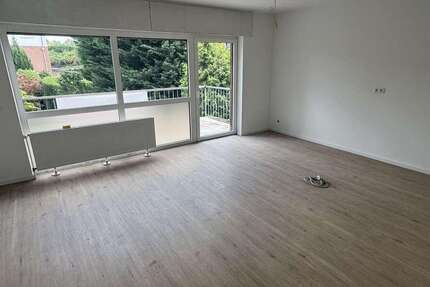 Wohnung Duisburg Großenbaum - 2 Zimmer, 70 m&sup2;, 945&euro; | Angebot:27177201