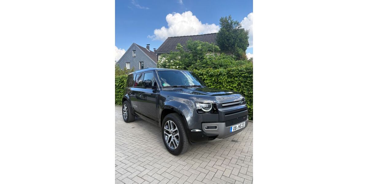 Land Rover Defender 79.000 km 65.800 &euro; Oberhausen 46149