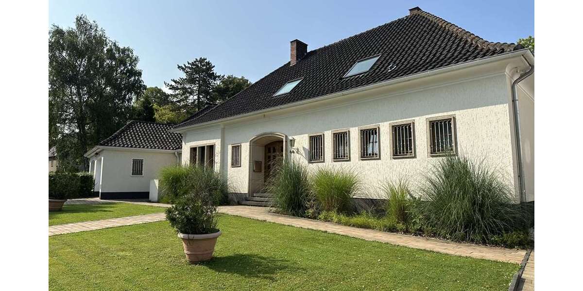 Haus zum Kaufen in Bochum Weitmar 1.180.000 € 288.82 m² 8.5 zimmer