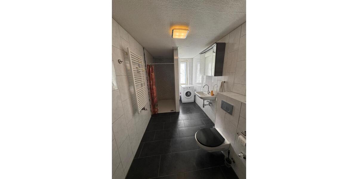 Etagenwohnung Essen Stadtbezirk IV - 5 Zimmer, 125 m&sup2;, 230.000&euro; | Angebot:27499345