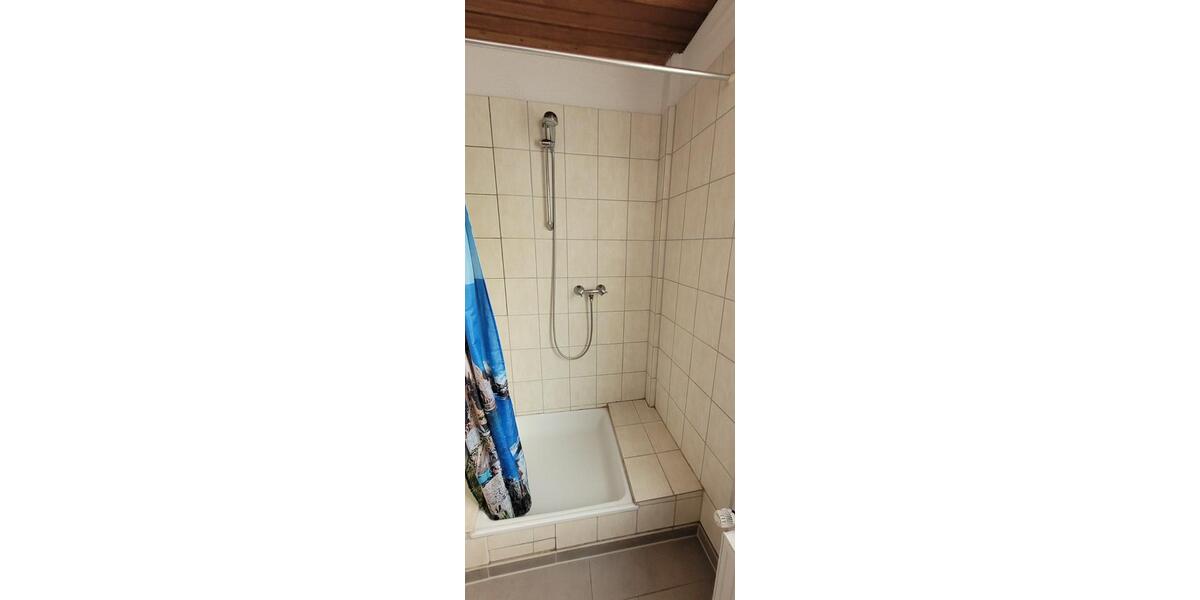 Etagenwohnung Duisburg Laar - 1 Zimmer, 18 m&sup2;, 270&euro; | Angebot:25500881