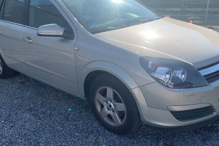 Opel Astra 96.500 km 1.998 € Düsseldorf 40231