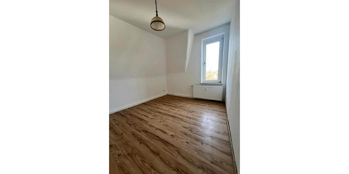 Etagenwohnung Witten Annen - 3 Zimmer, 65 m&sup2;, 455&euro; | Angebot:25806838