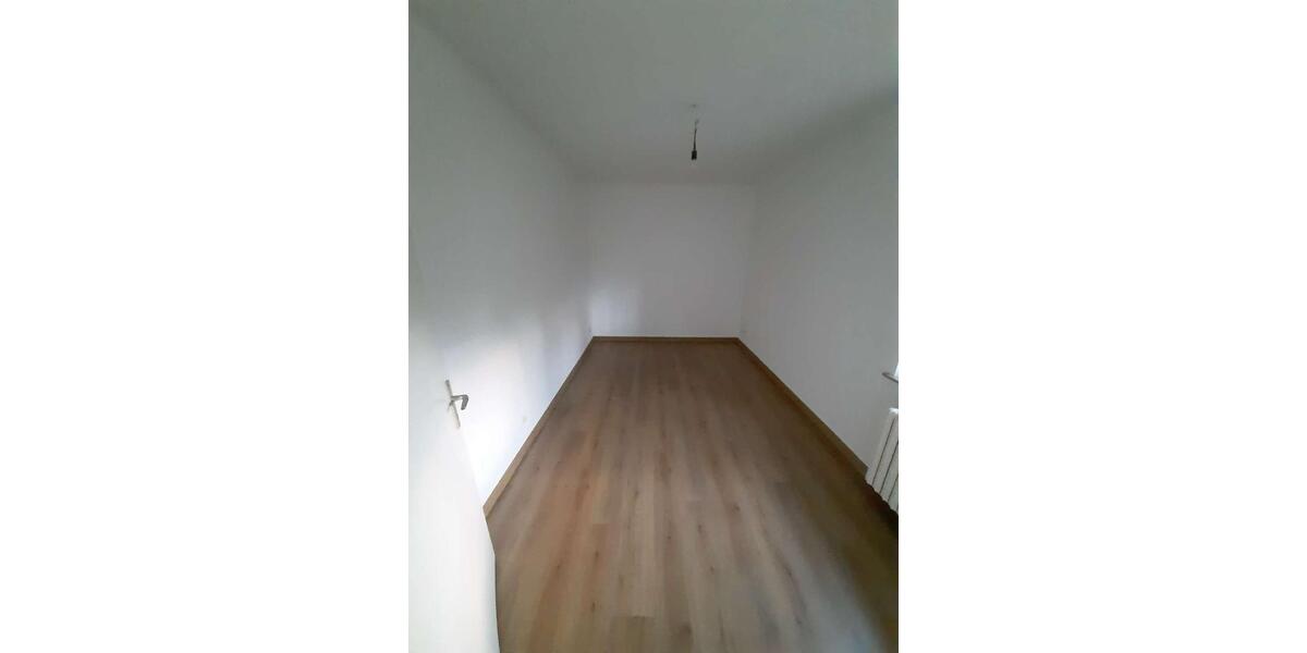 Etagenwohnung Witten Annen - 3 Zimmer, 64 m&sup2;, 520&euro; | Angebot:24976937