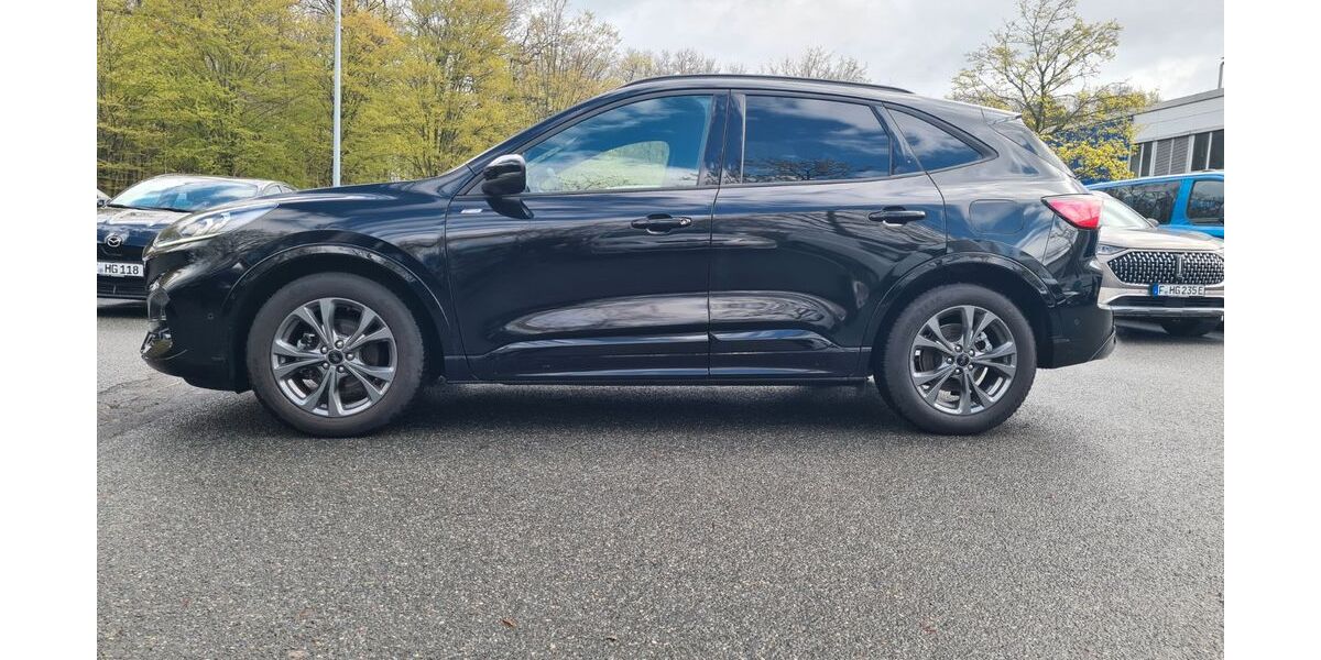 Ford Kuga 15.200 km 23.400 &euro; Essen 45276