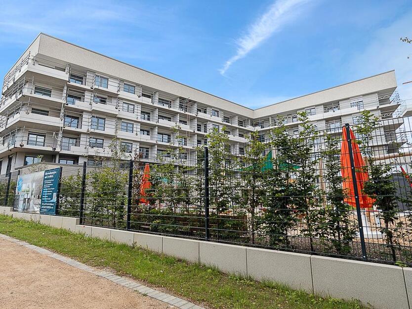 Familien aufgepasst: Lichtdurchflutete 4-Zimmer-Wohnung mit Balkon (mietpreisgedämpftes Wohnen) zimmer