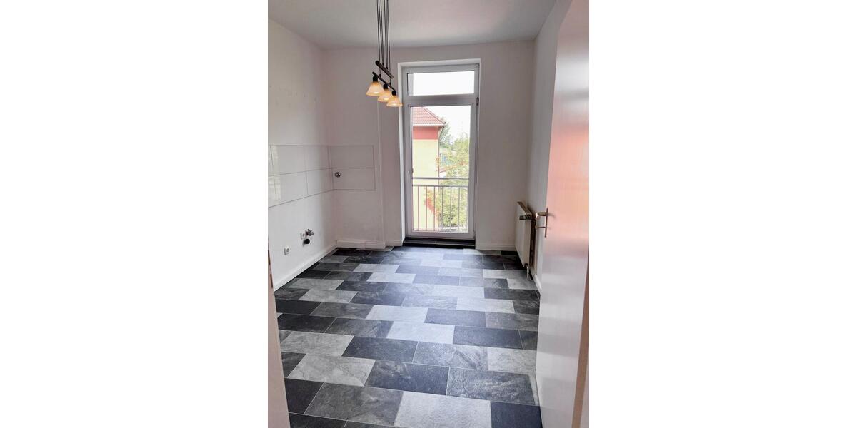 Ruhige 2-Zimmer-Wohnung mit Badewanne 2 zimmer